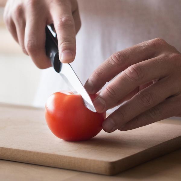 North-Coast-Cafe-Lynton-Homemade-Tomato-Soup-chopping